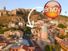  Envoy Hostel  Тбилиси
